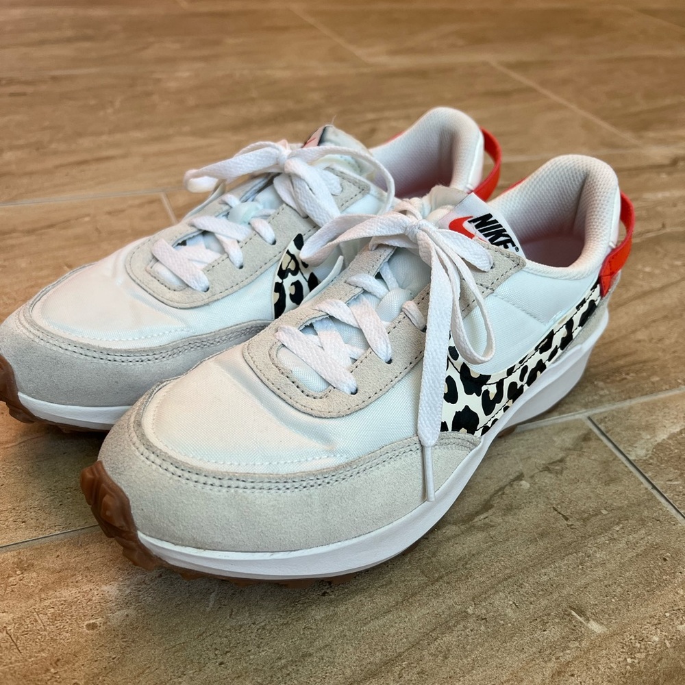 Women’s Nike Waffle Debut Sneakers